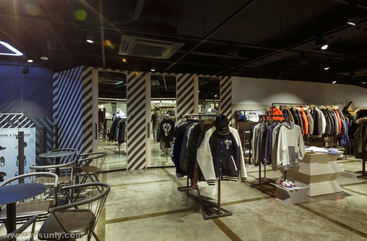 On-the-Spot-Store-by-Kiyeni-Taw-Design-Group-Seoul-South-Korea-16