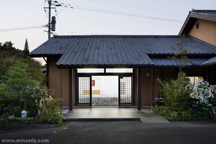 Maruhiro-Flagship-Store-by-Yusuke-Seki-Nagasaki-Japan-20