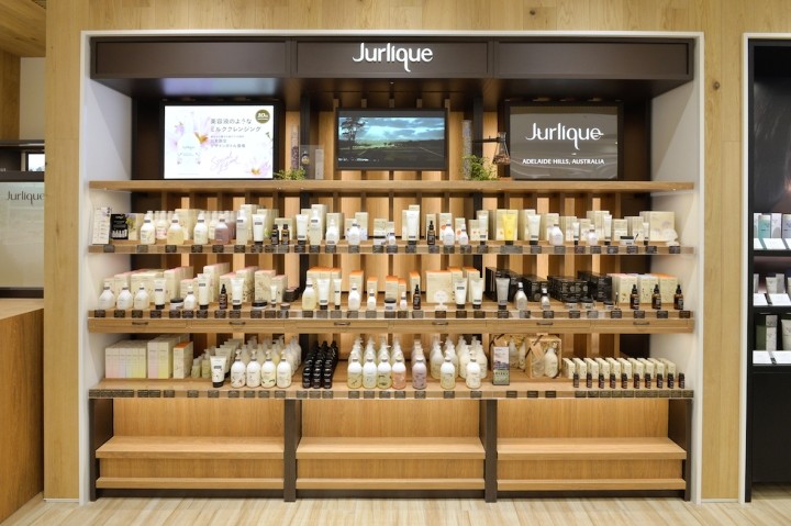 Jurlique-beauty-shop-by-curage-design-office-Nagoya-Japan-03