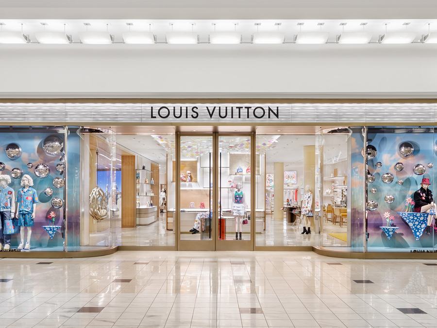 The Cube Lands At the Mall at Millenia: Louis Vuitton's Limited Time  Installation Explored